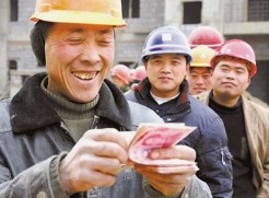 发改委等10部门发文强保障 将给3亿农民工带来哪些新变化